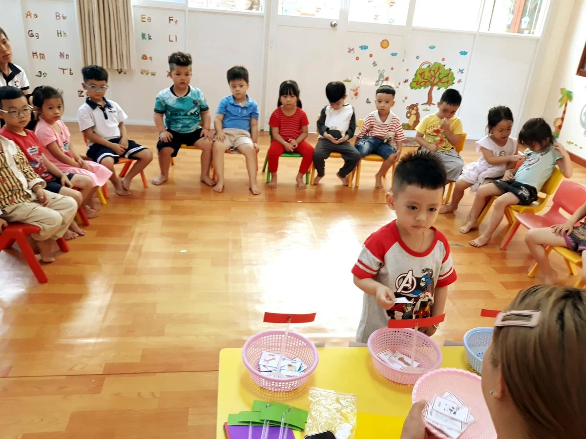 Learning With Foreign Teachers